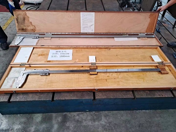 游標卡尺（大）